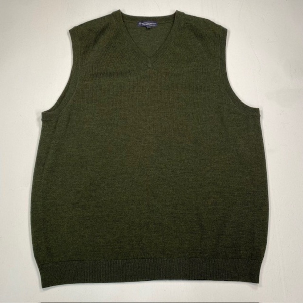 Hart Schaffner Marx Mens XL Olive Green Extra Fine Merino Wool V-Neck Vest